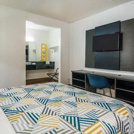 Motel 6-Irving, Tx - Dallas Eksteriør billede