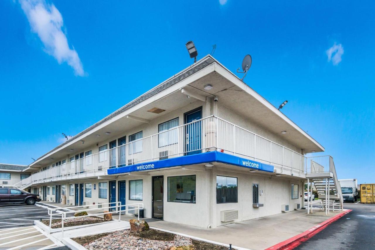 Motel 6-Irving, Tx - Dallas Eksteriør billede
